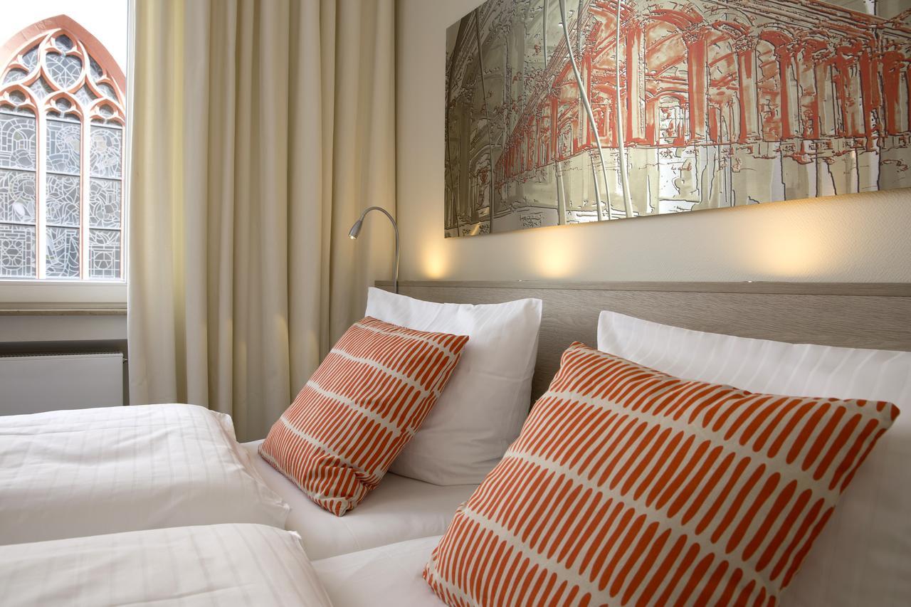 Hotel Am Markt バーデン＝バーデン エクステリア 写真
